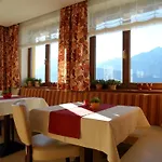 Garni Regina 3* Weerberg